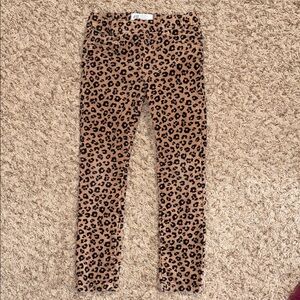 Size 4-5 girls H&M leopard print corduroy pants.